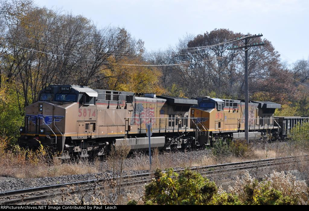 Tied down manifest on the Spine Line